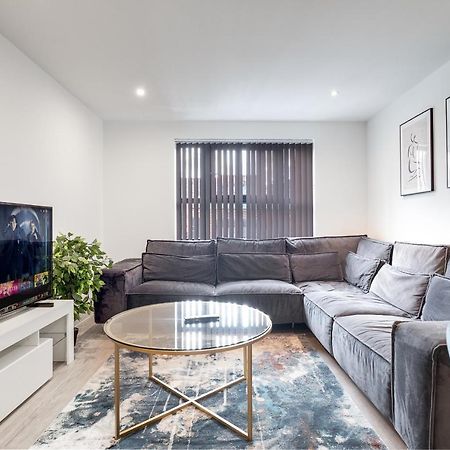 Ebra Stays - Choice Of 2 Or 3 Individual Beds - Luxury New Build Apartment ✪ City Centre, Digbeth ✓ Smart Tv'S & Large Corner Sofa - Birmingham Buitenkant foto