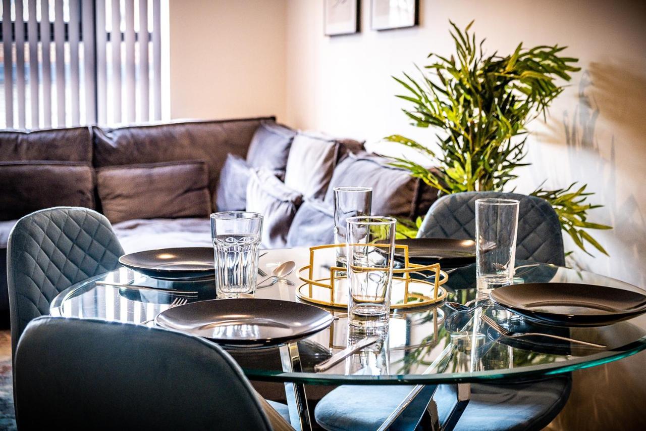 Ebra Stays - Choice Of 2 Or 3 Individual Beds - Luxury New Build Apartment ✪ City Centre, Digbeth ✓ Smart Tv'S & Large Corner Sofa - Birmingham Buitenkant foto