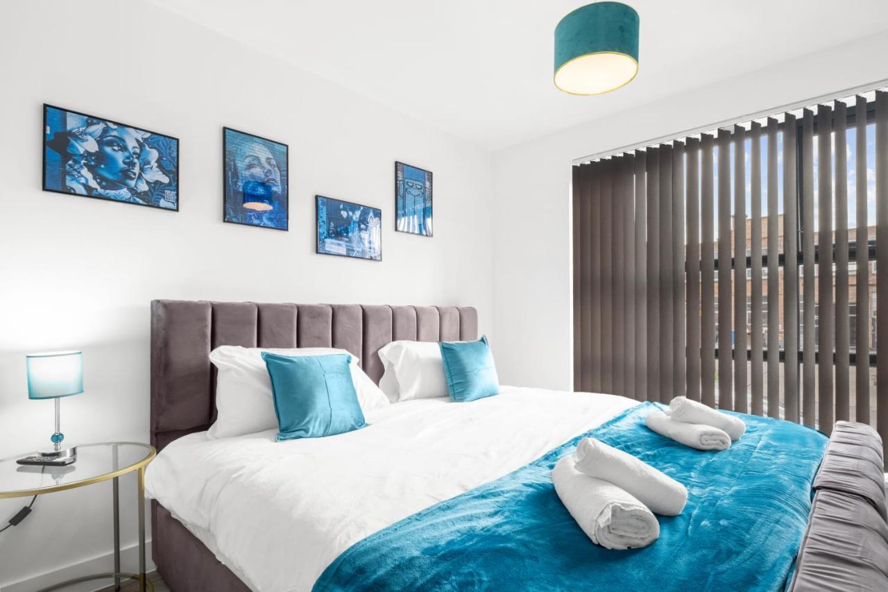 Ebra Stays - Choice Of 2 Or 3 Individual Beds - Luxury New Build Apartment ✪ City Centre, Digbeth ✓ Smart Tv'S & Large Corner Sofa - Birmingham Buitenkant foto