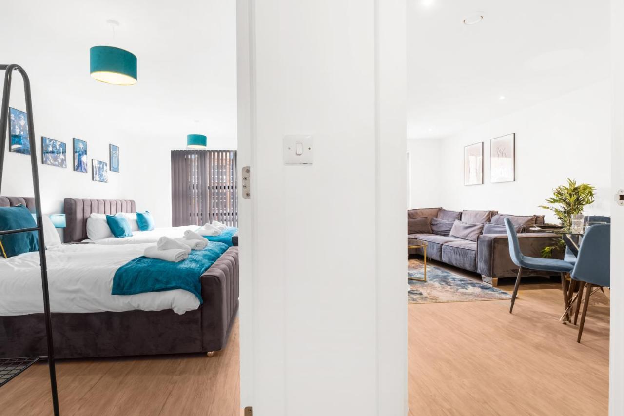 Ebra Stays - Choice Of 2 Or 3 Individual Beds - Luxury New Build Apartment ✪ City Centre, Digbeth ✓ Smart Tv'S & Large Corner Sofa - Birmingham Buitenkant foto