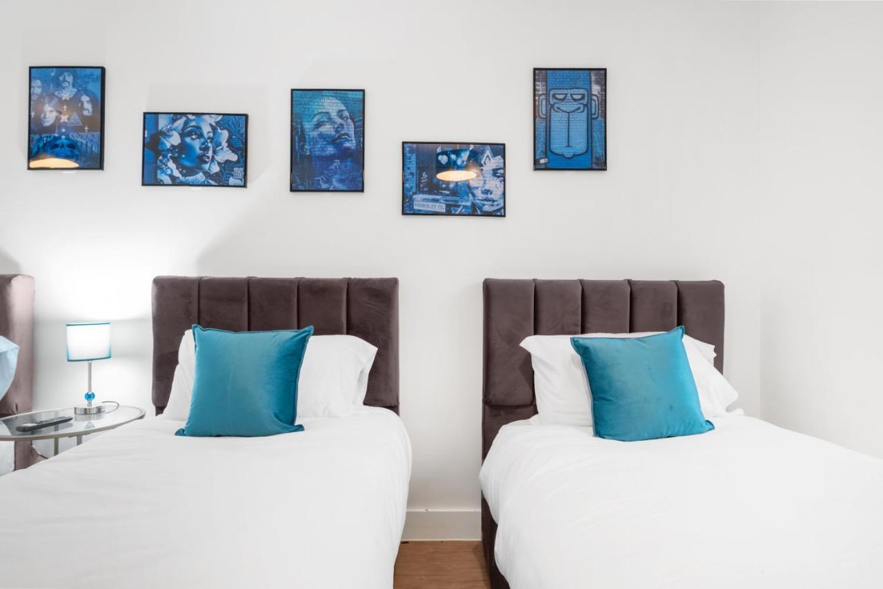 Ebra Stays - Choice Of 2 Or 3 Individual Beds - Luxury New Build Apartment ✪ City Centre, Digbeth ✓ Smart Tv'S & Large Corner Sofa - Birmingham Buitenkant foto